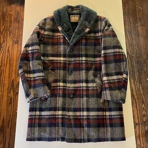 Vintage Plaid Winter Coat with Faux Fur Collar